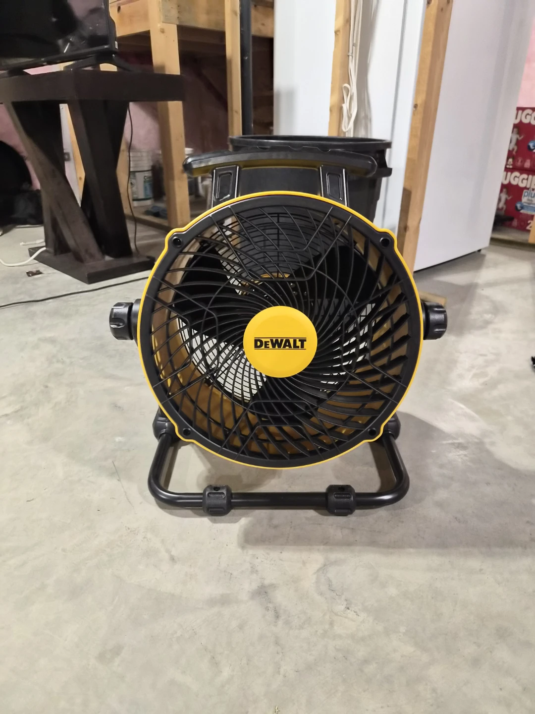 DeWalt Cordless Jobsite Fan