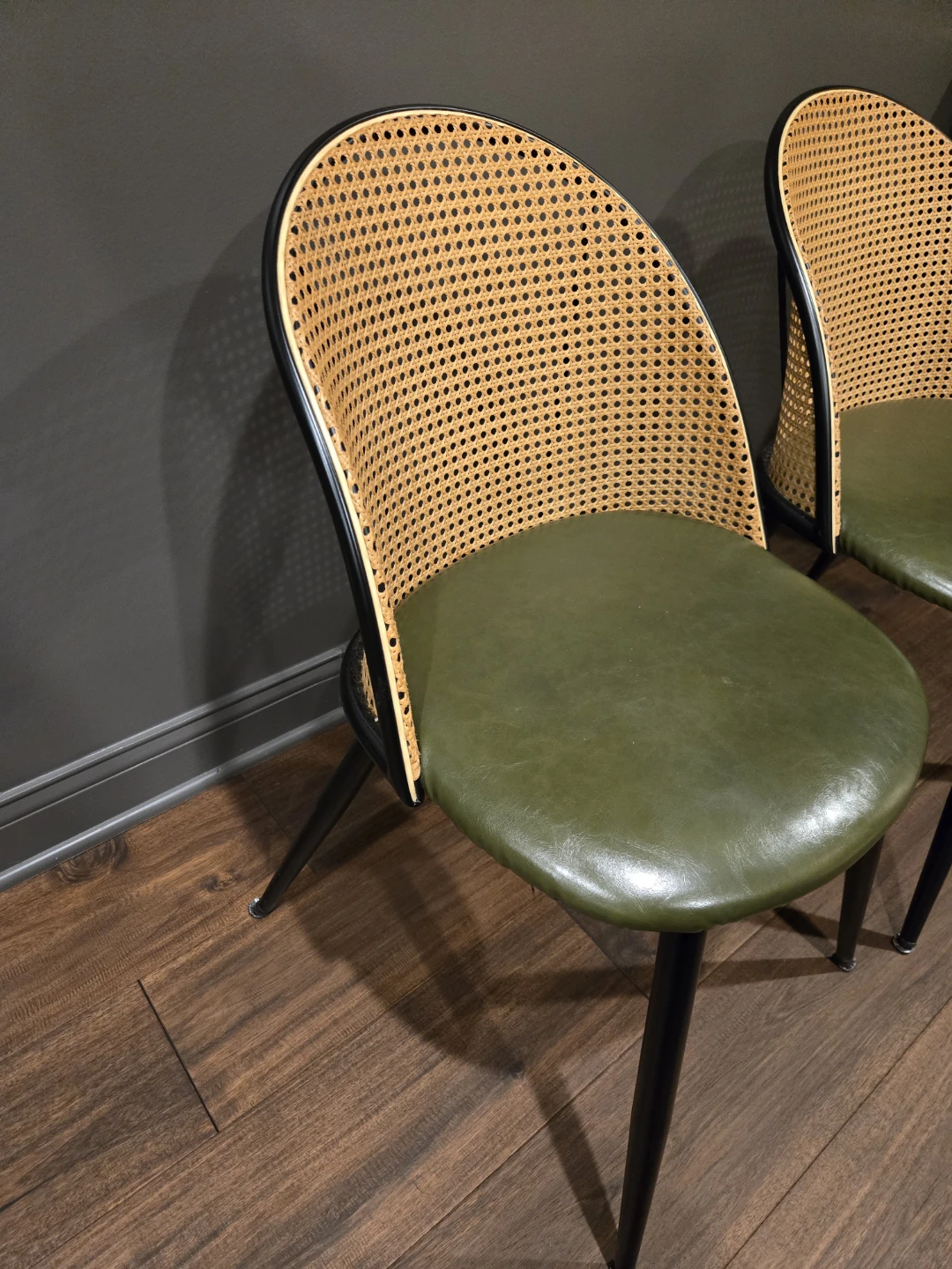 Set of Two Green Rattan Accent Chairs - photo 3