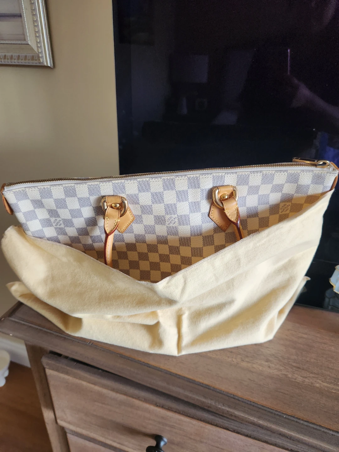 Louis Vuitton Damier Azur Tote Bag - photo 4
