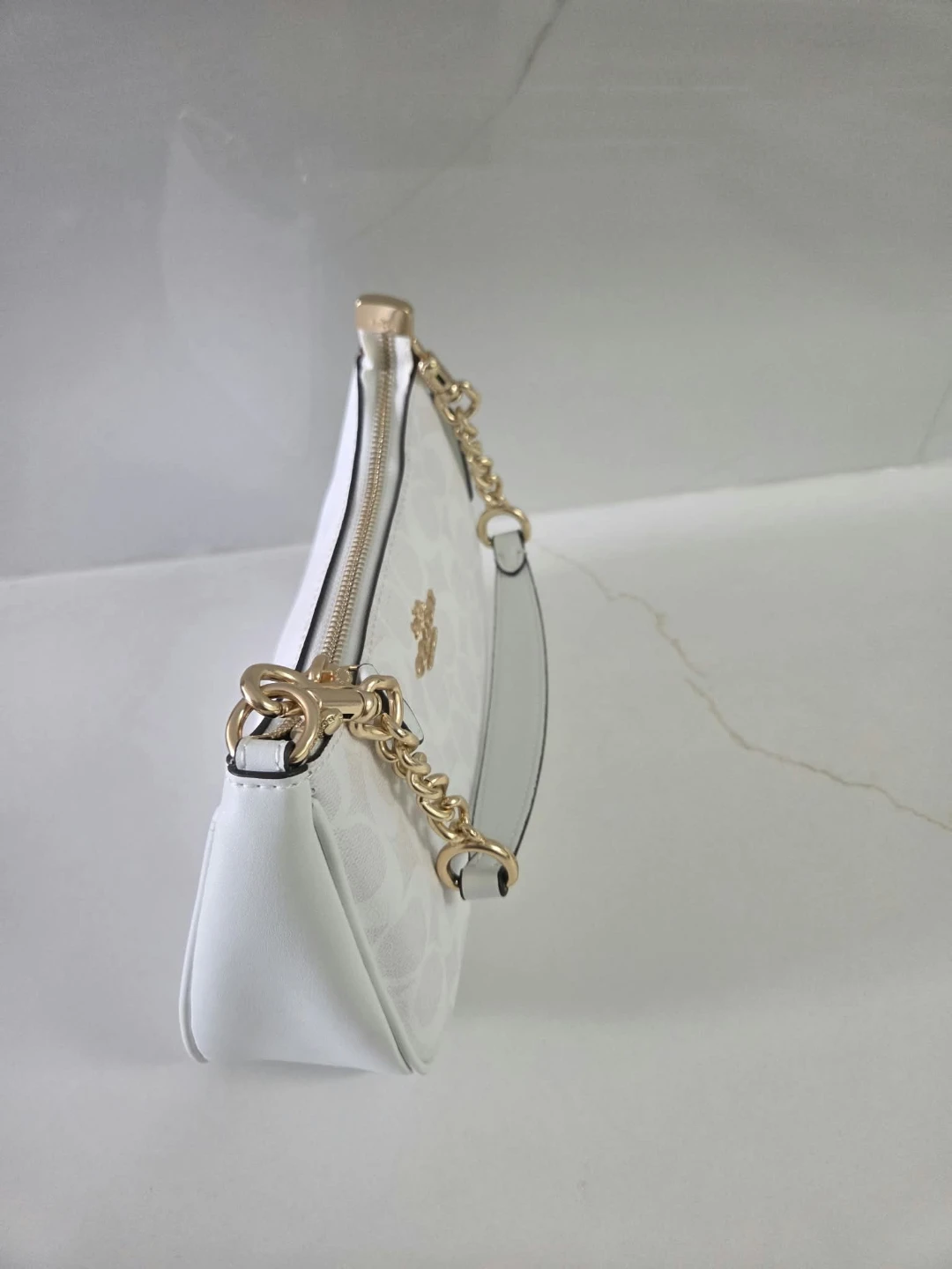 Coach White Teri Shoulder Bag - photo 4