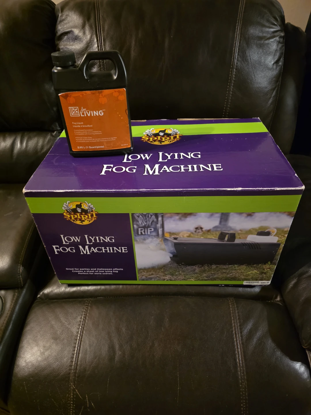 Halloween fog machine
