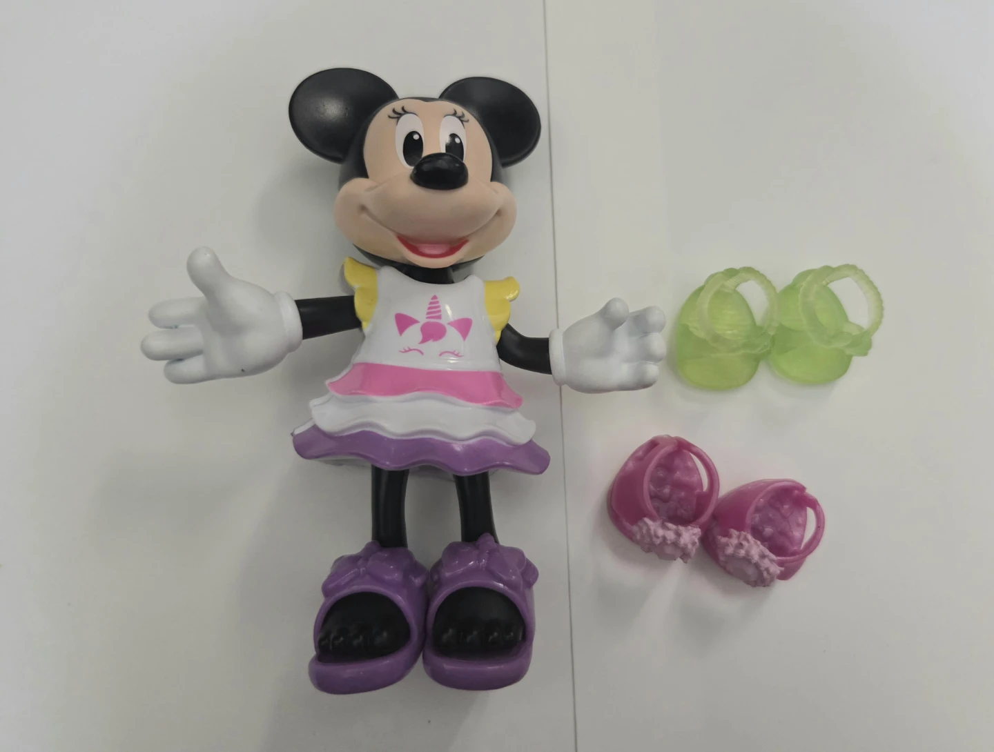 Minnie Mouse Dress Up Figure