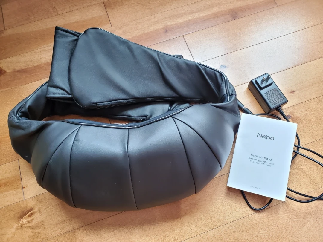 Naipo Shiatsu 3D Neck and Shoulder Massager - photo 2