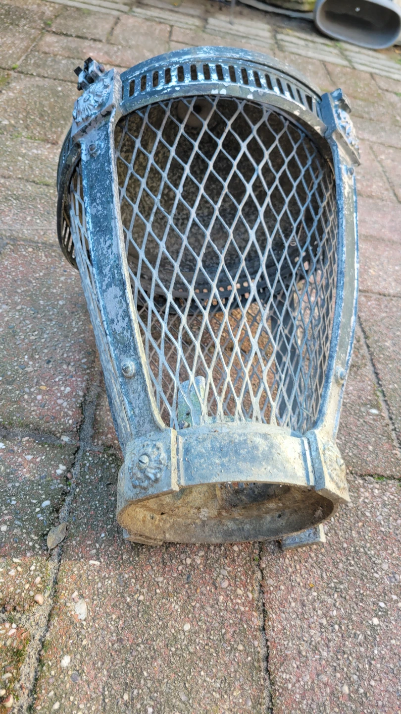 Vintage Metal Outdoor Lamp Fixture - photo 4