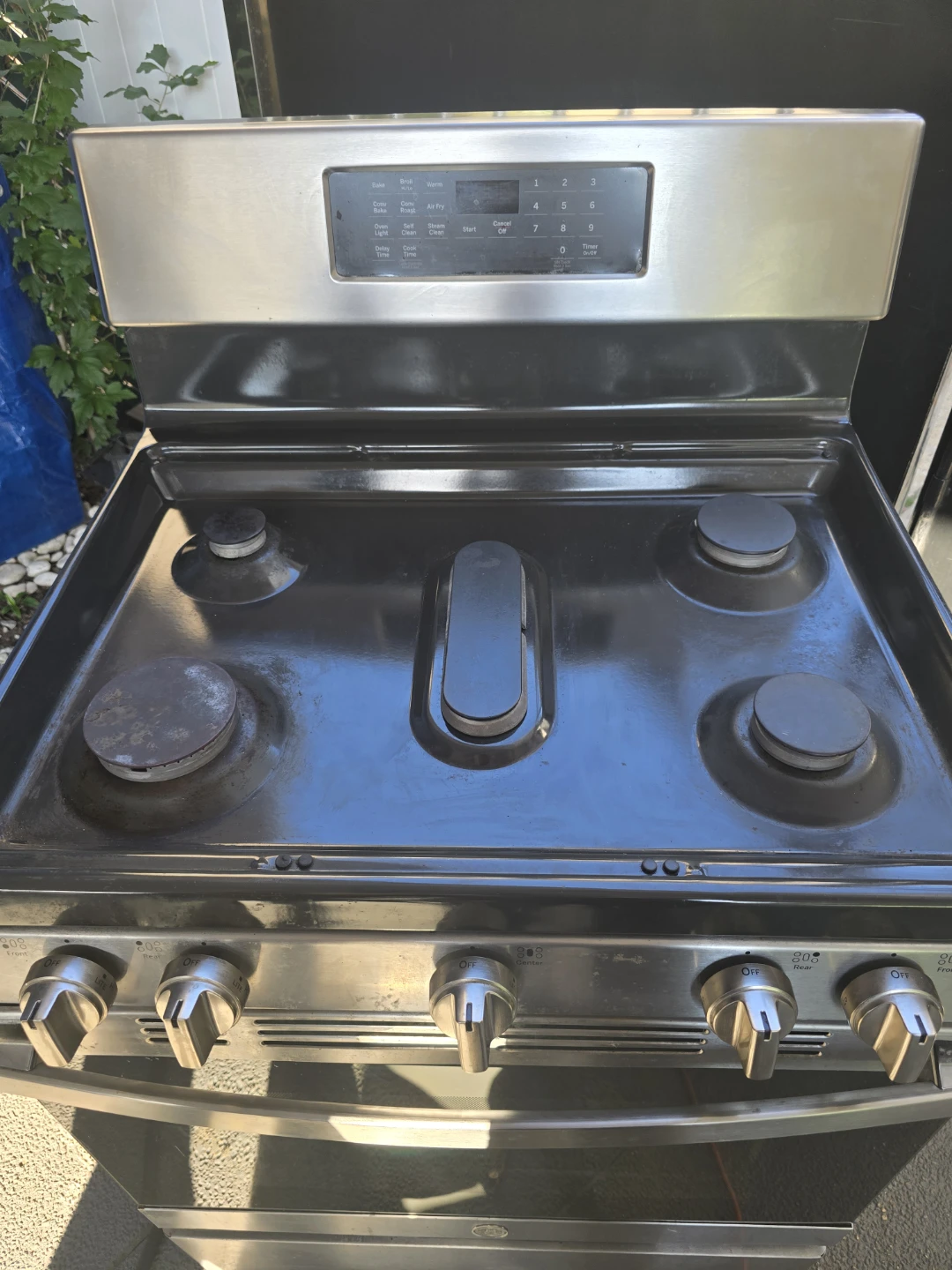 GE Gas Range with Air Fry - photo 3