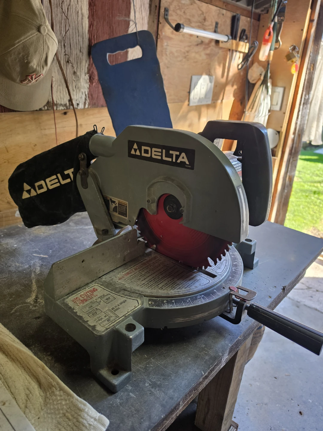 Delta Miter Saw