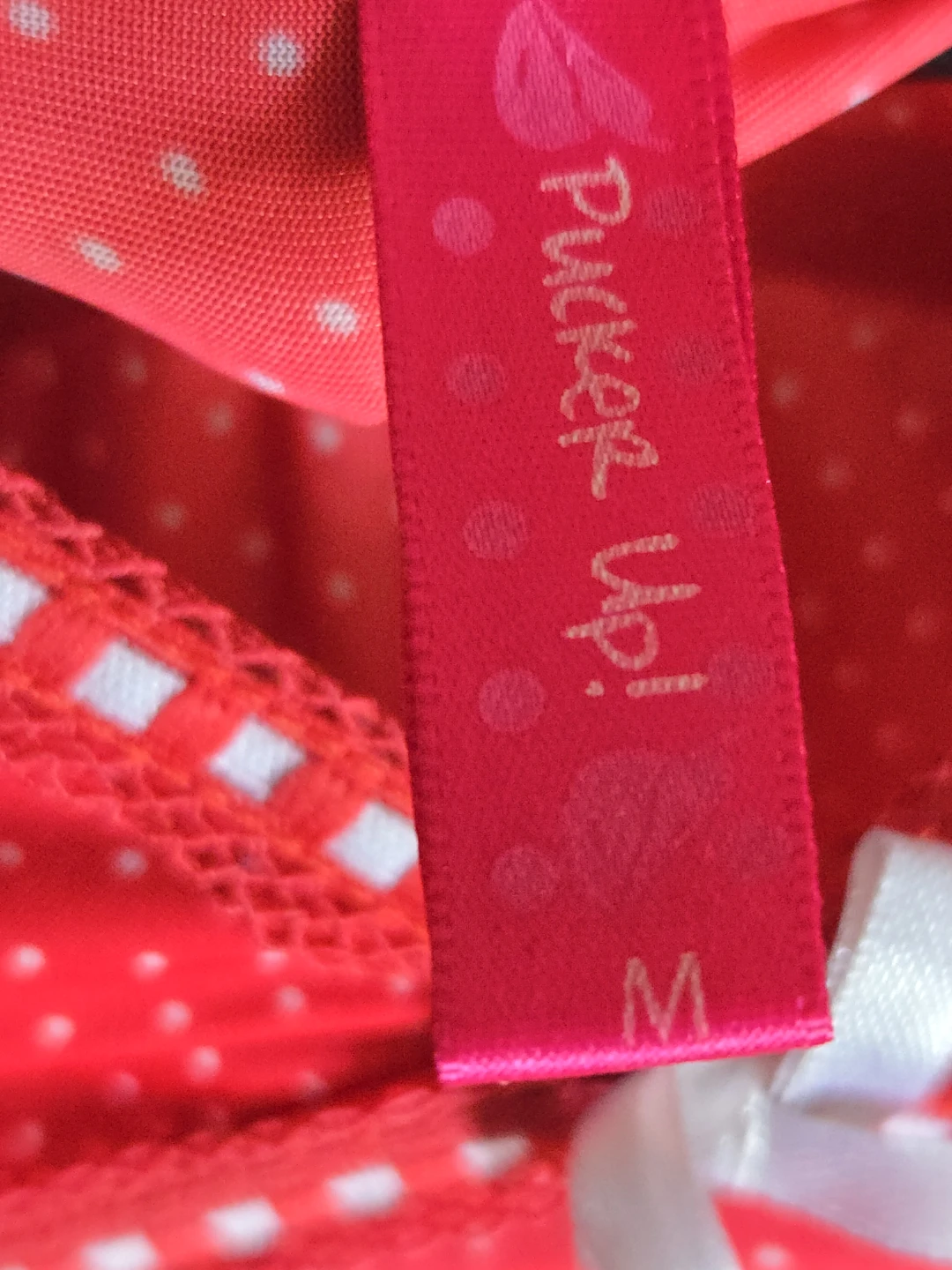 Pucker Up! Red Polka Dot Nightie - photo 5