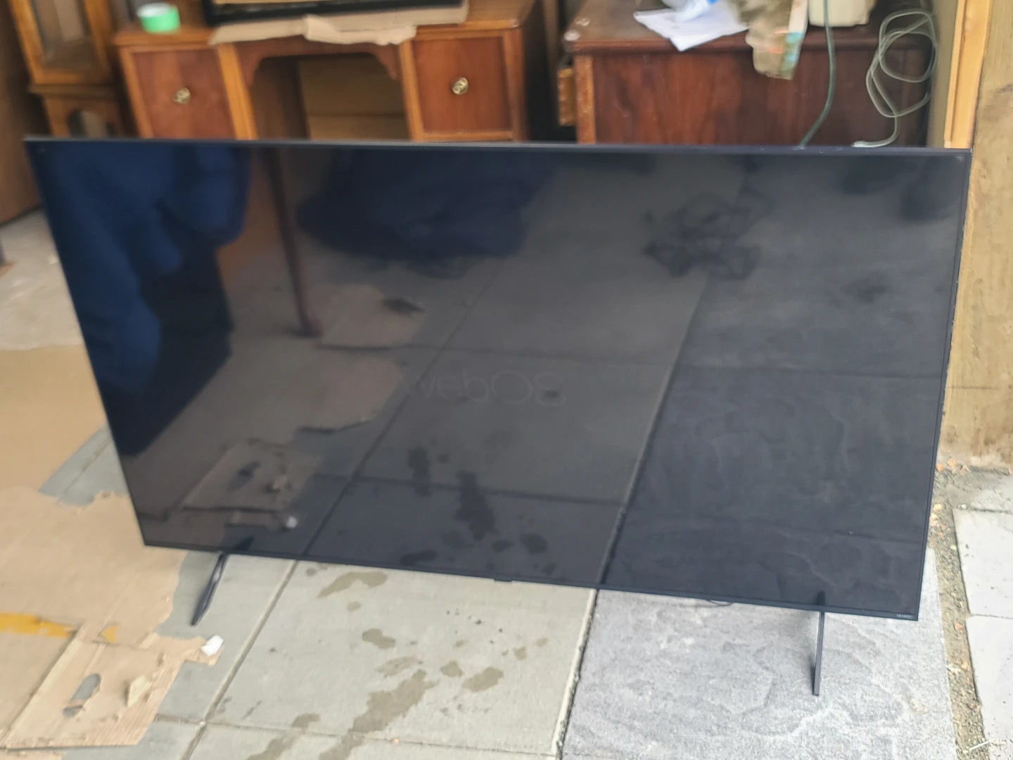 LG 65 inch QNED 4K Smart TV - photo 2