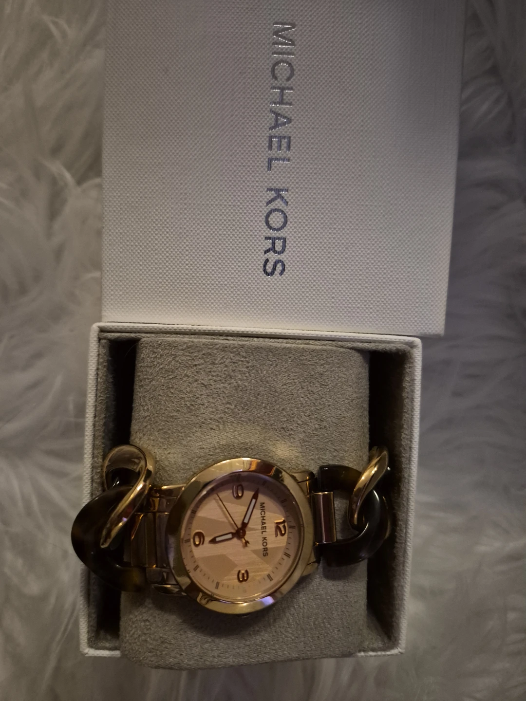 Michael Kors Gold-Tone and Tortoise Chain Link Watch - photo 2