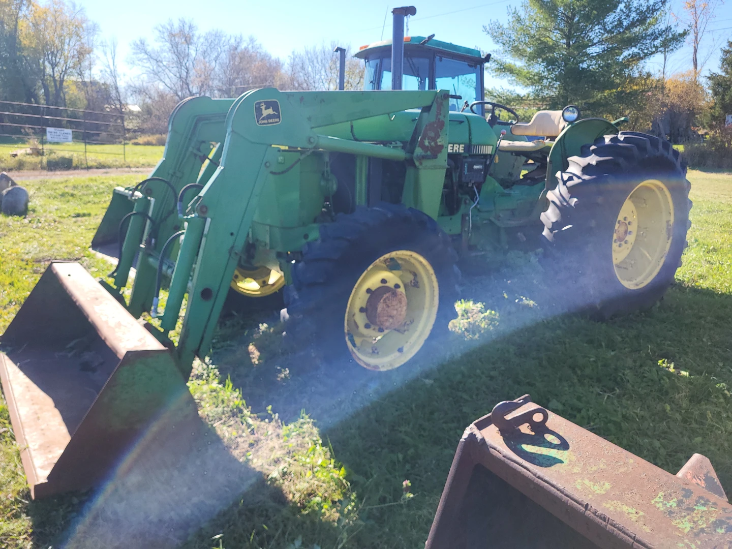 1830 John Deere Tractor with 146 Front Loader