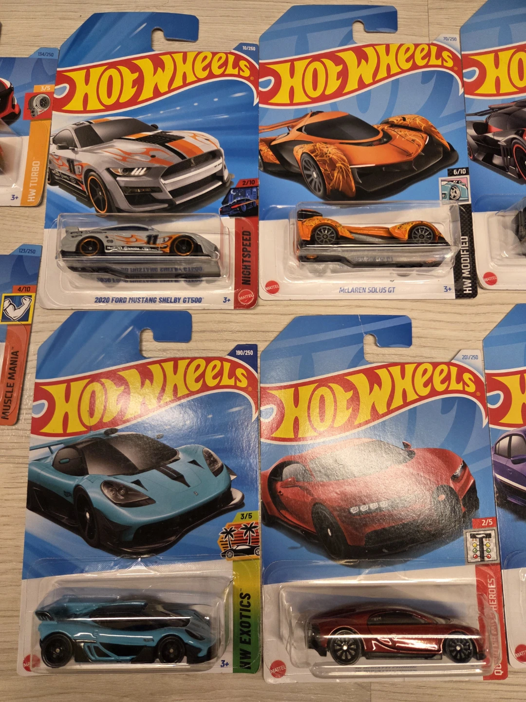 Large Collection of Hot Wheels and Matchbox Die-Cast Cars