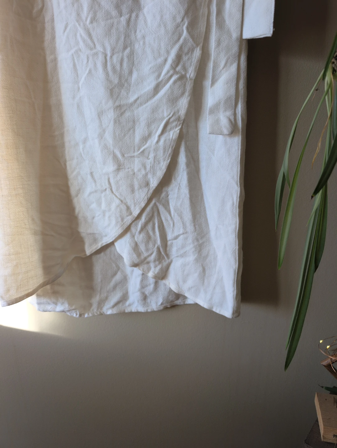 White Linen Wrap Skirt - photo 3