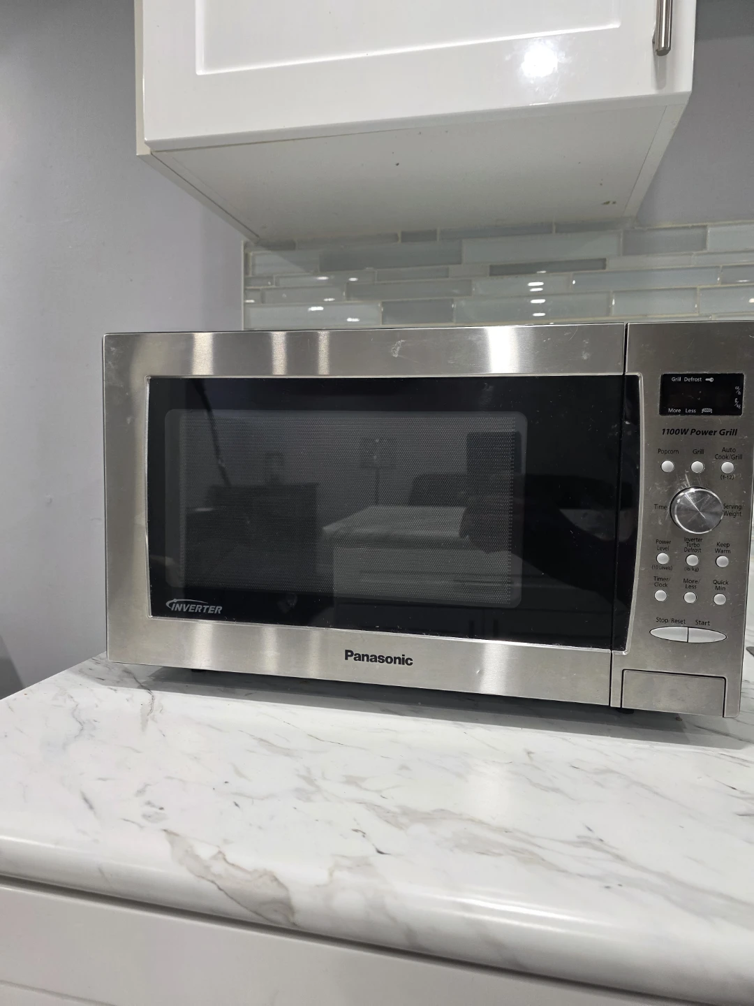 Panasonic Inverter 1100W Power Grill Microwave - photo 2