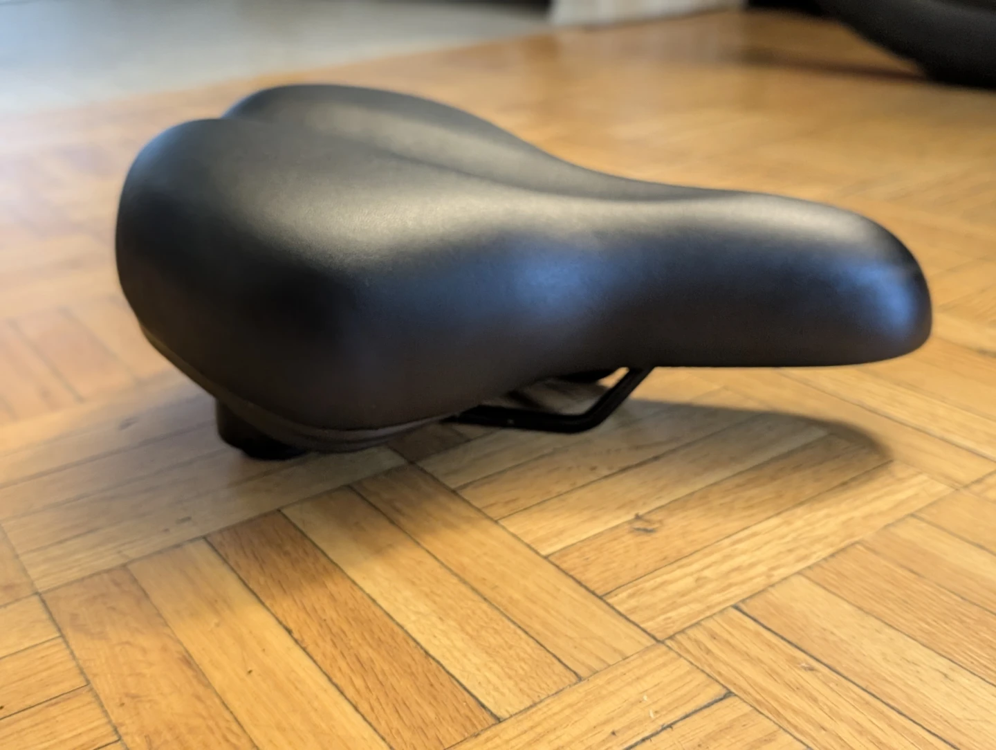 Black Bike Comfort Saddle - photo 2