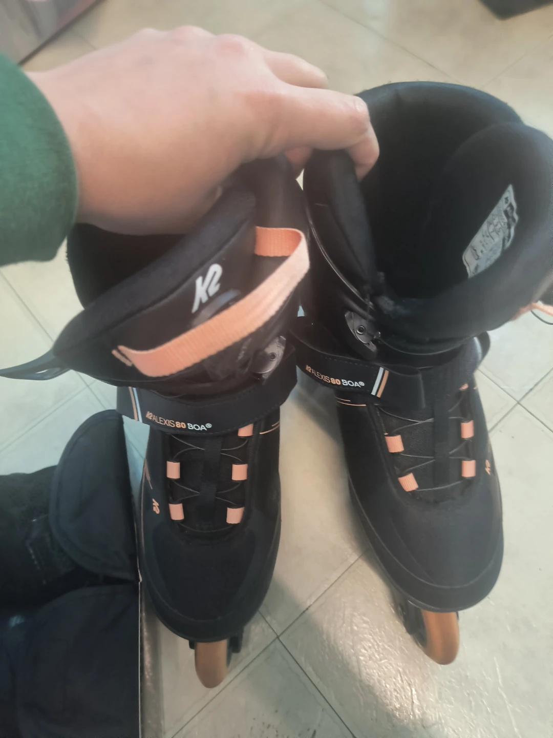 K2 Alexis 80 Boa Inline Skates and Size M Pad Set