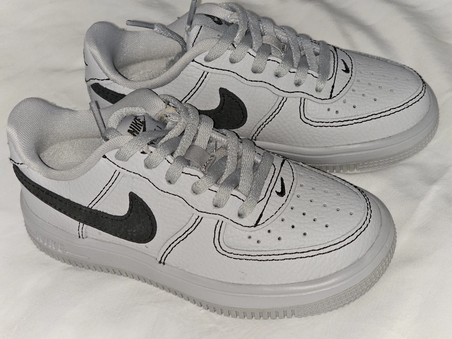 Nike Force 1 Low LV8 3 Lace Wolf Grey Size 11c