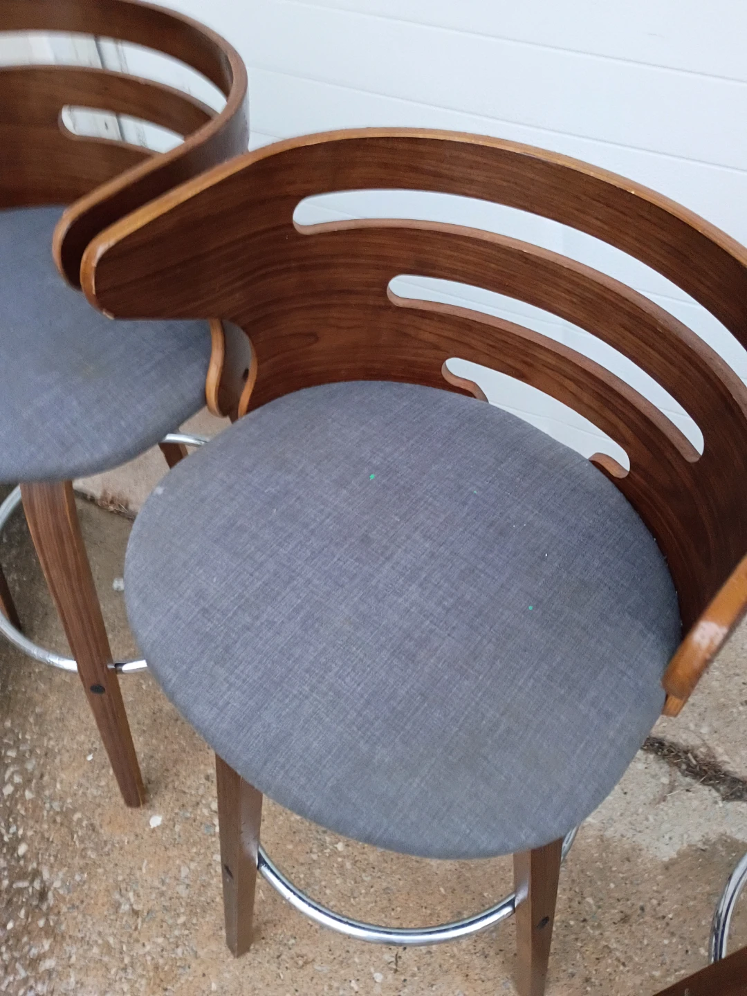 Set of 4 Mid-Century Modern Swivel Bar Stools - photo 5