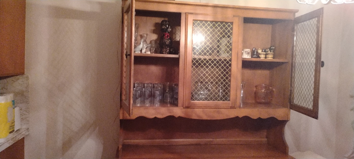Solid Wood Hutch and Buffet - photo 3