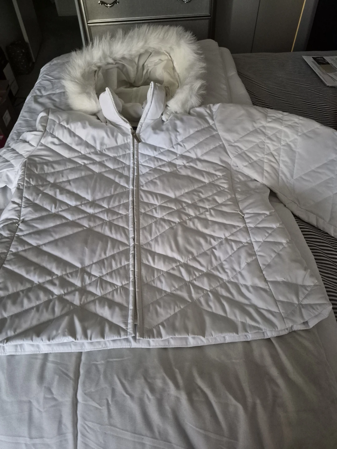 White Quilted Puffer Jacket with Fur-Trimmed Hood