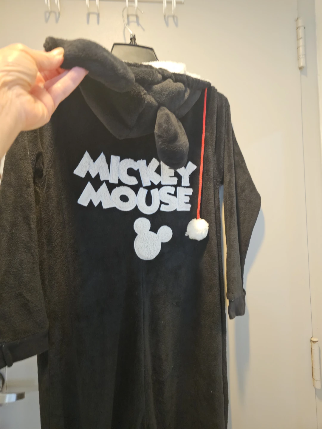 Disney onesie jumpsuit - photo 3