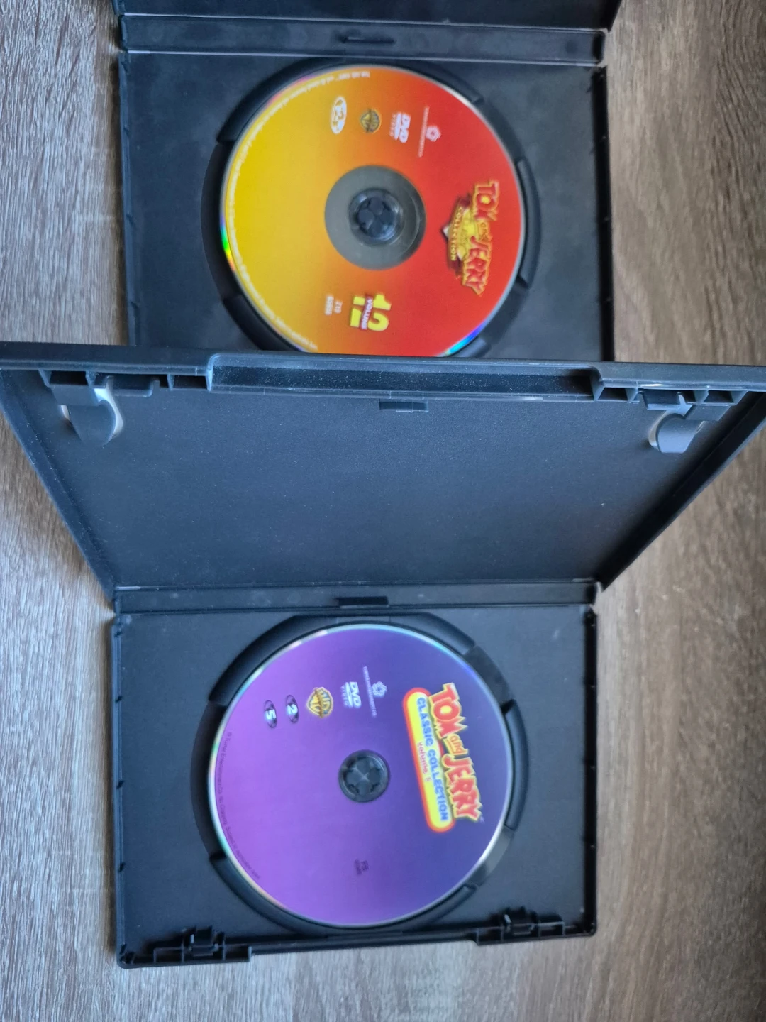 Tom and Jerry Classic Collection DVDs - Volumes 1 & 12 - photo 4