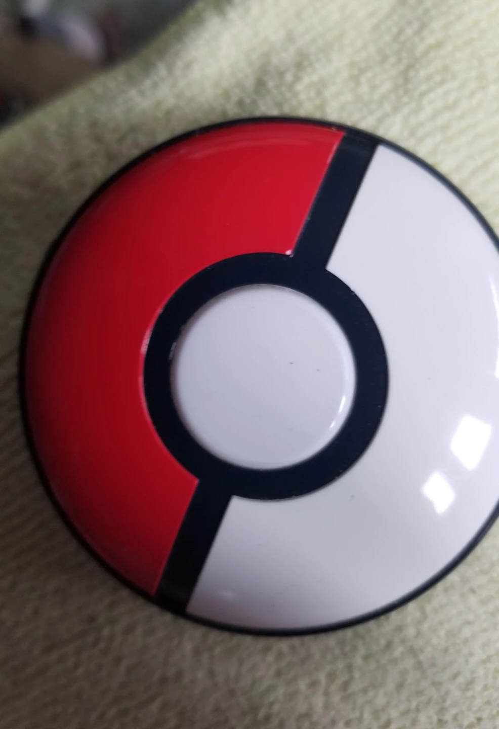 Like-new Nintendo Pokémon GO Plus +