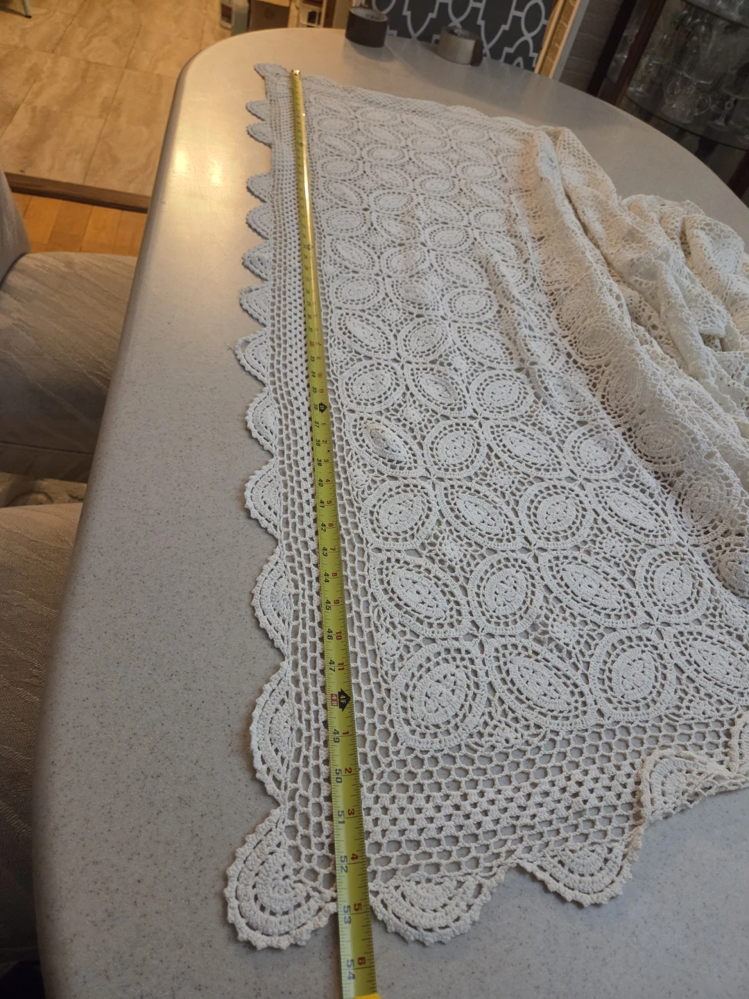 Vintage Cream Crochet Tablecloth - photo 5