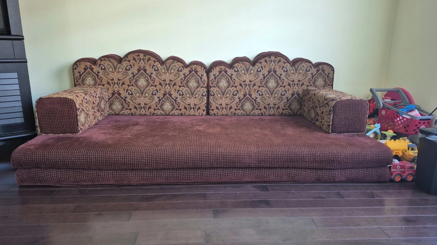 Traditional Fabric Floor Sofa / Majlis Seating Set