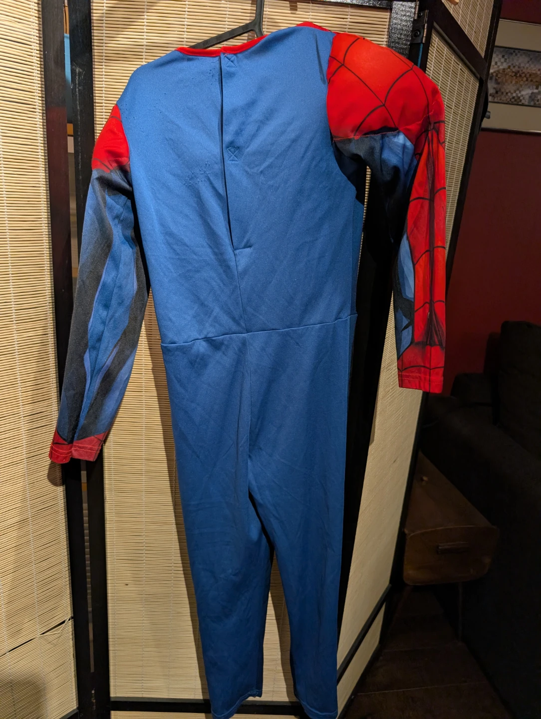 H&M Spider-Man Costume, Size 6-7 - photo 4