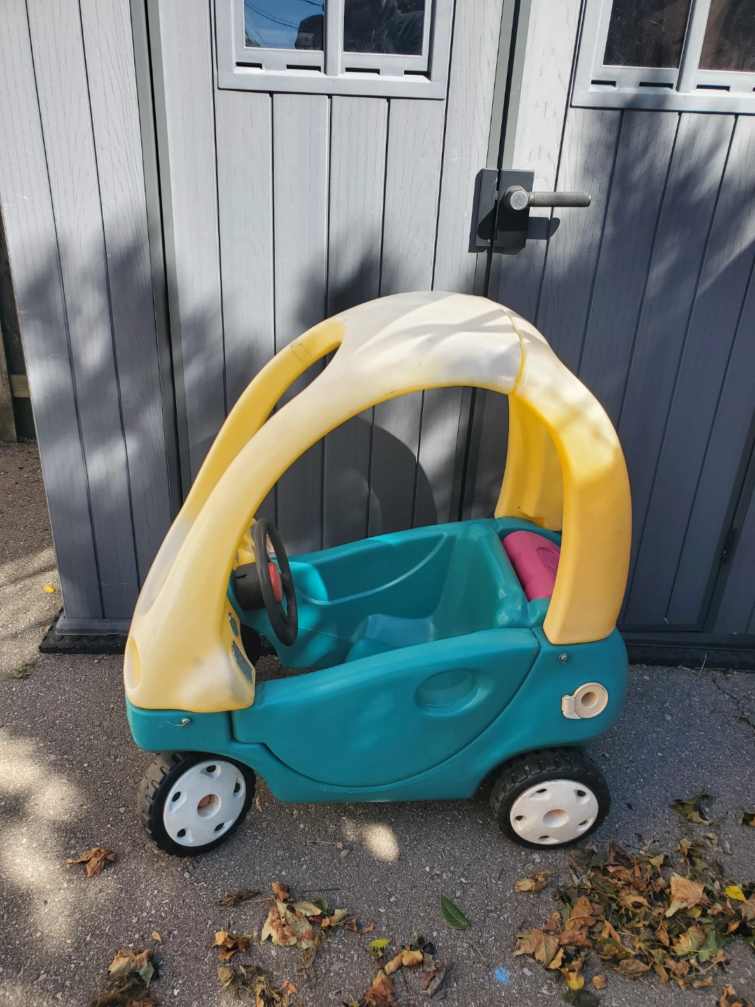 Little Tikes Cozy Coupe