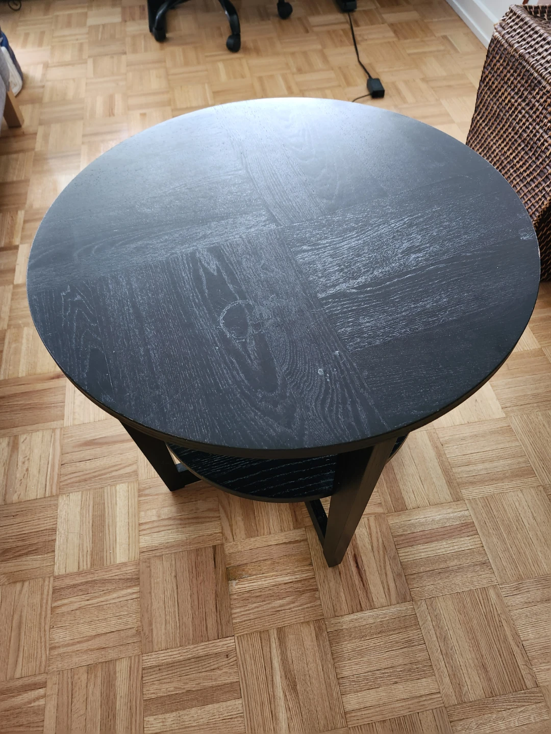 Round Black Side Table - photo 3