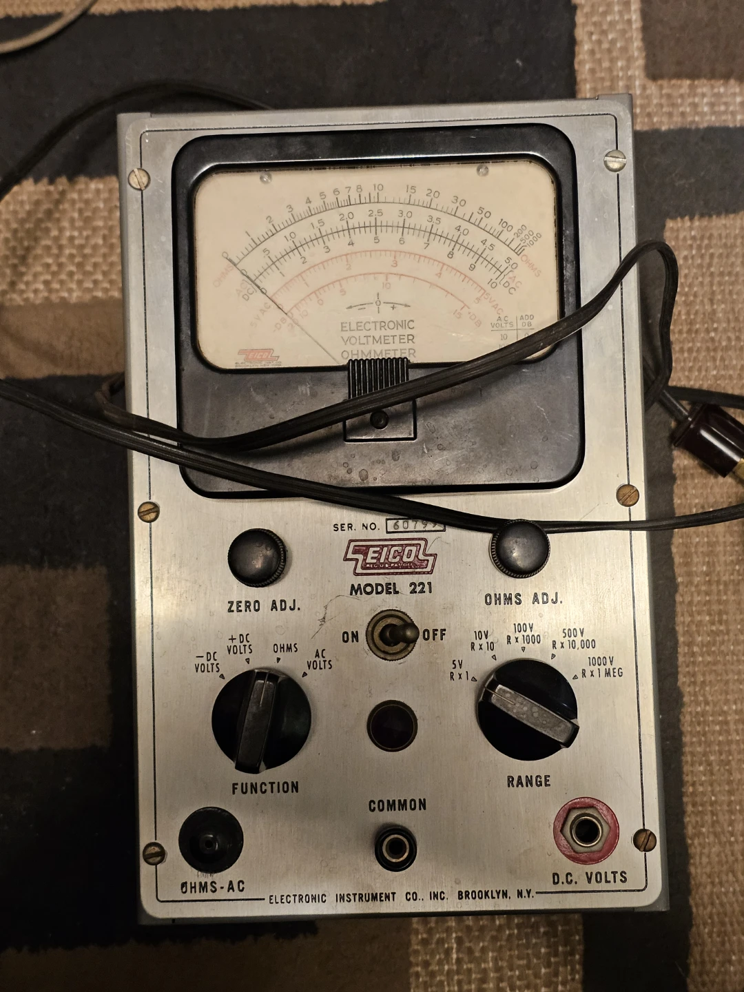 Vintage EICO Model 221 Electronic Voltmeter Ohmmeter