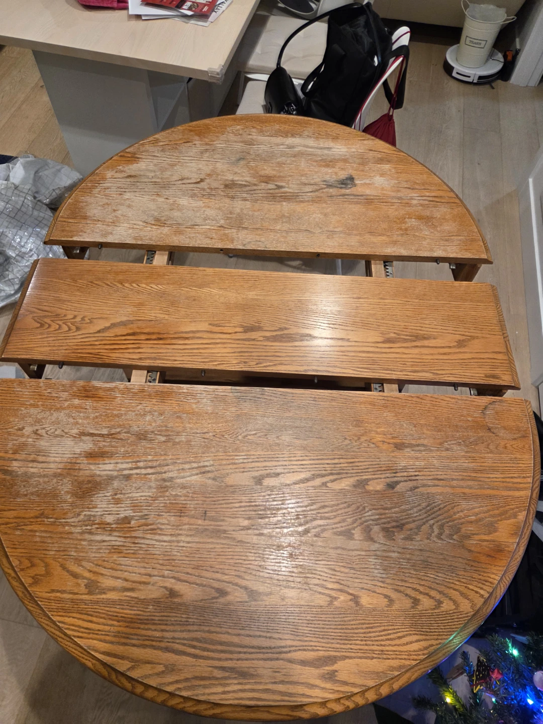 Extendable Round Wooden Dining Table - photo 3