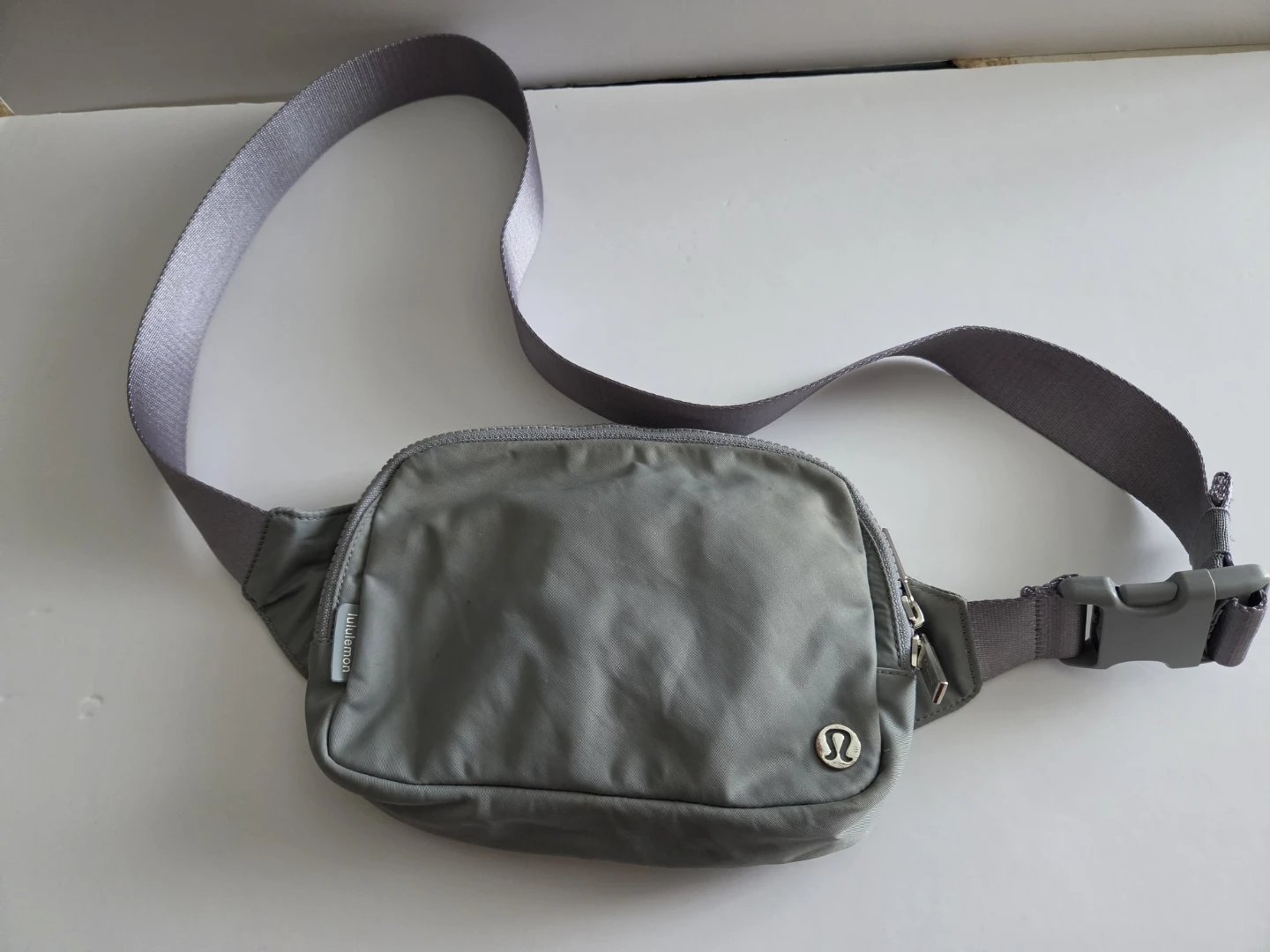 Lululemon Crossbody Belt Bag Grey