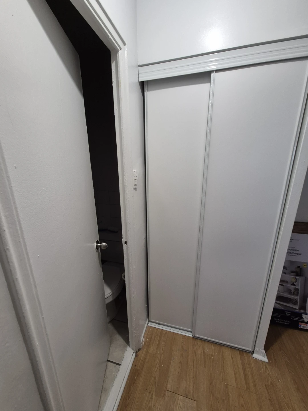 Vegetarian Female Roommate Wanted – 1 BHK Apartment - photo 5