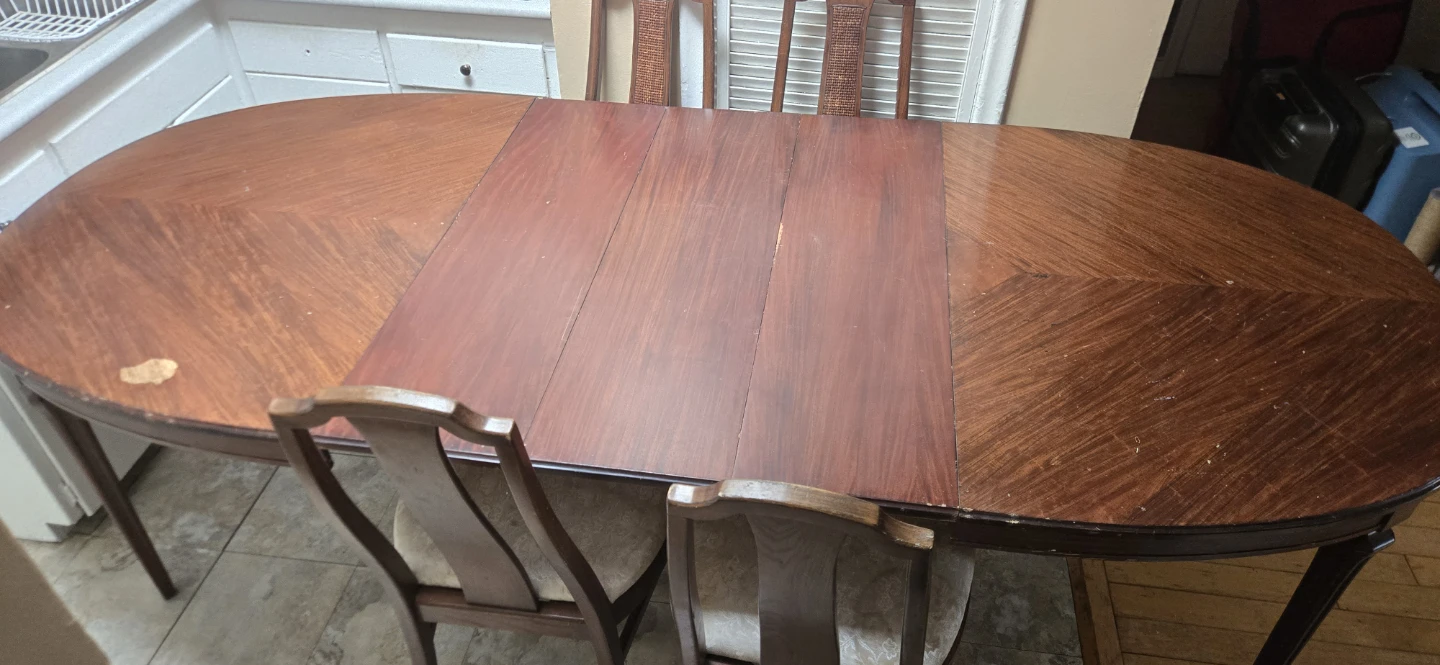Vintage Solid Wood Dining Table With 3 Partitions And 4 Chairs. - photo 3