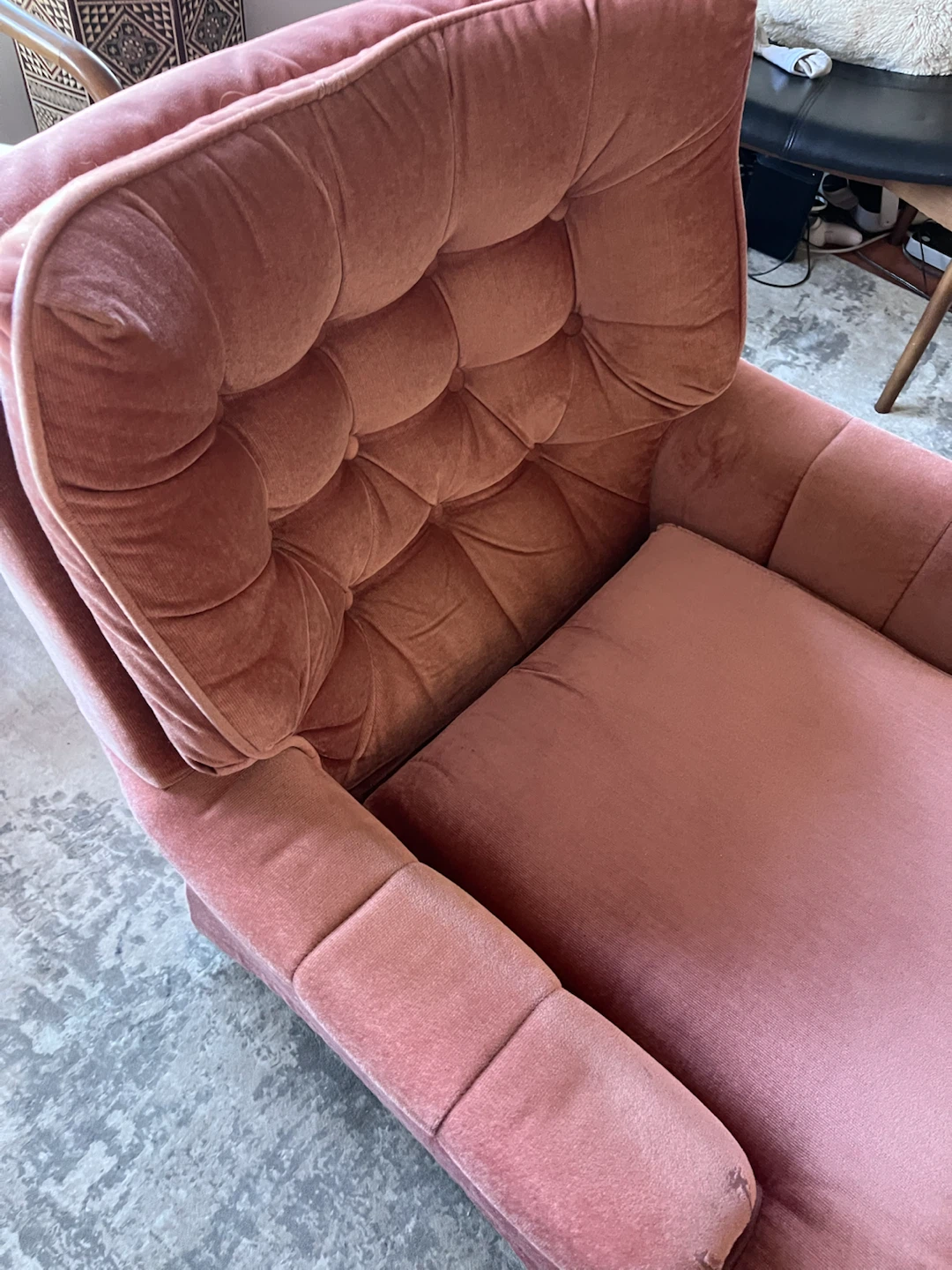 Vintage Rose Velvet Armchair - photo 2