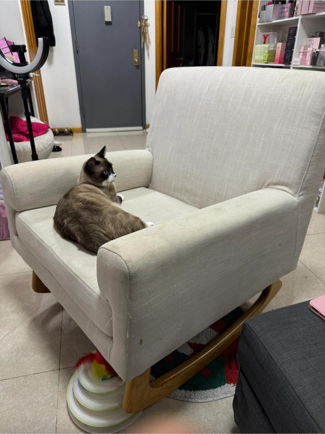 Beige Upholstered Rocking Chair - photo 2
