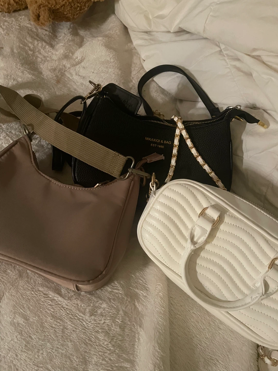 Set of 3 small handbags