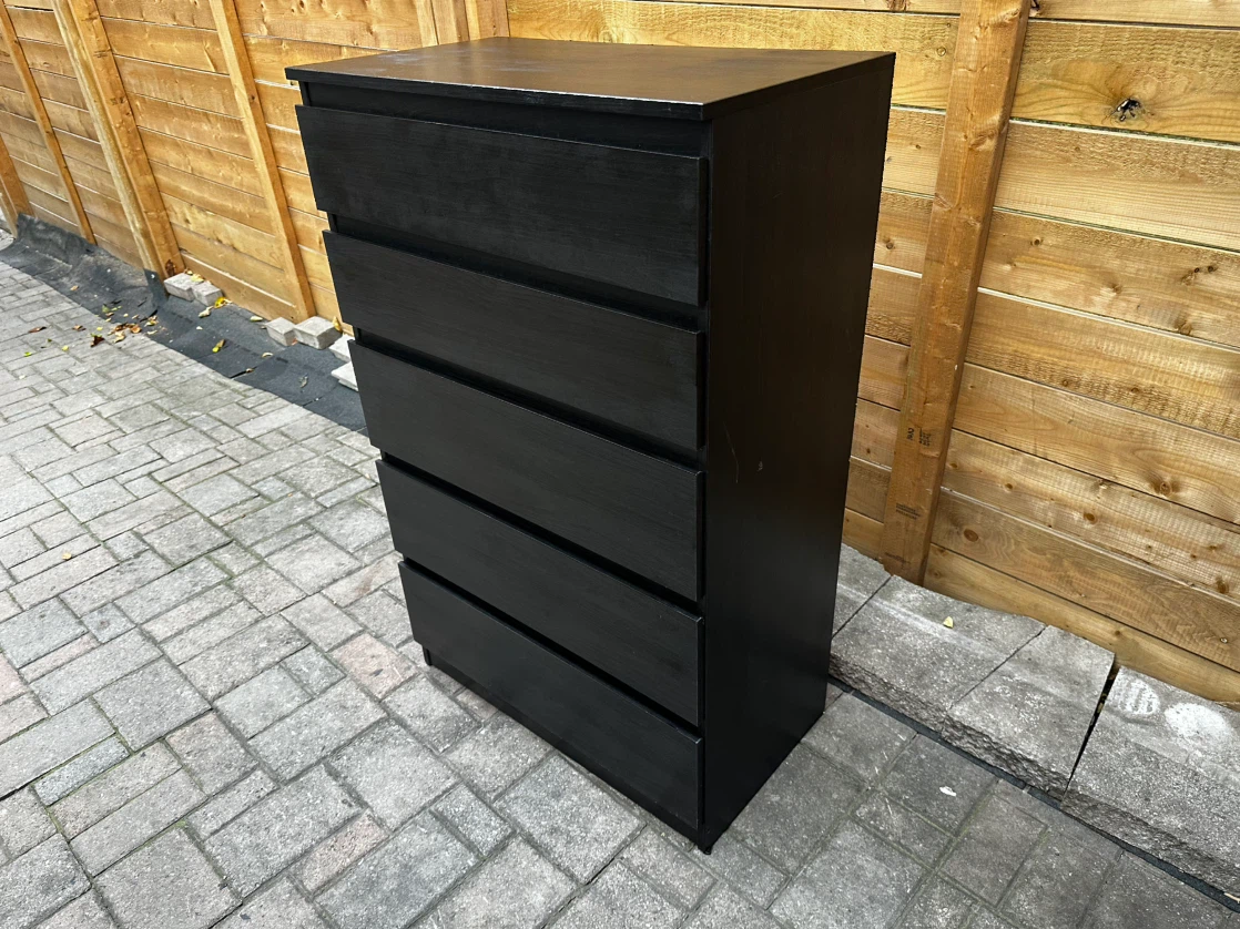 🗄️ 5‑Drawer Dresser — Modern Minimalist