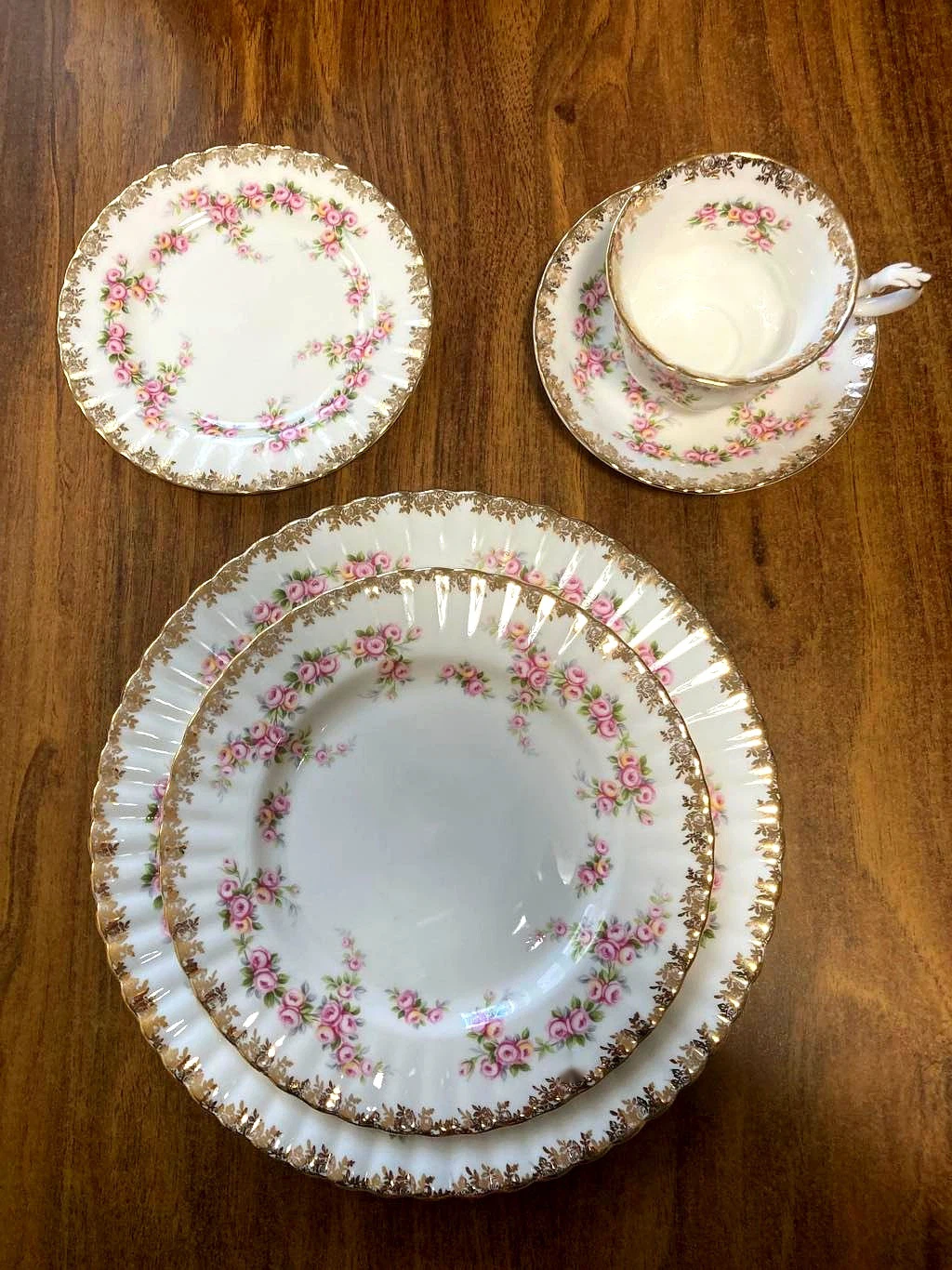 Royal Albert ‘Dimity Rose’