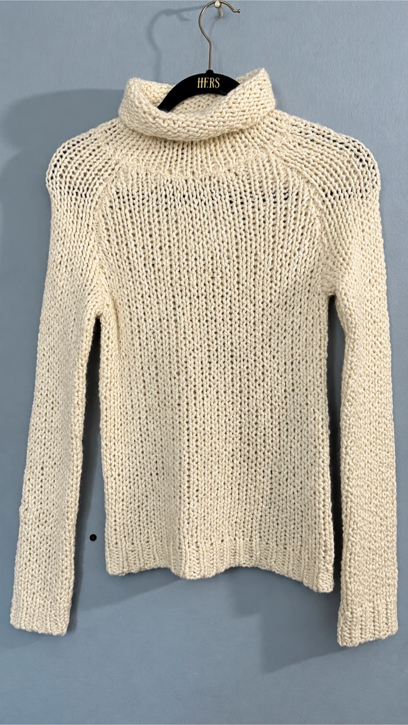 Cream Knit Turtleneck Sweater Межан апен - photo 4