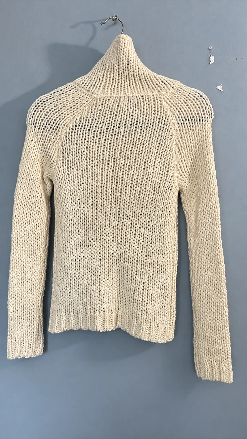 Cream Knit Turtleneck Sweater Межан апен - photo 5
