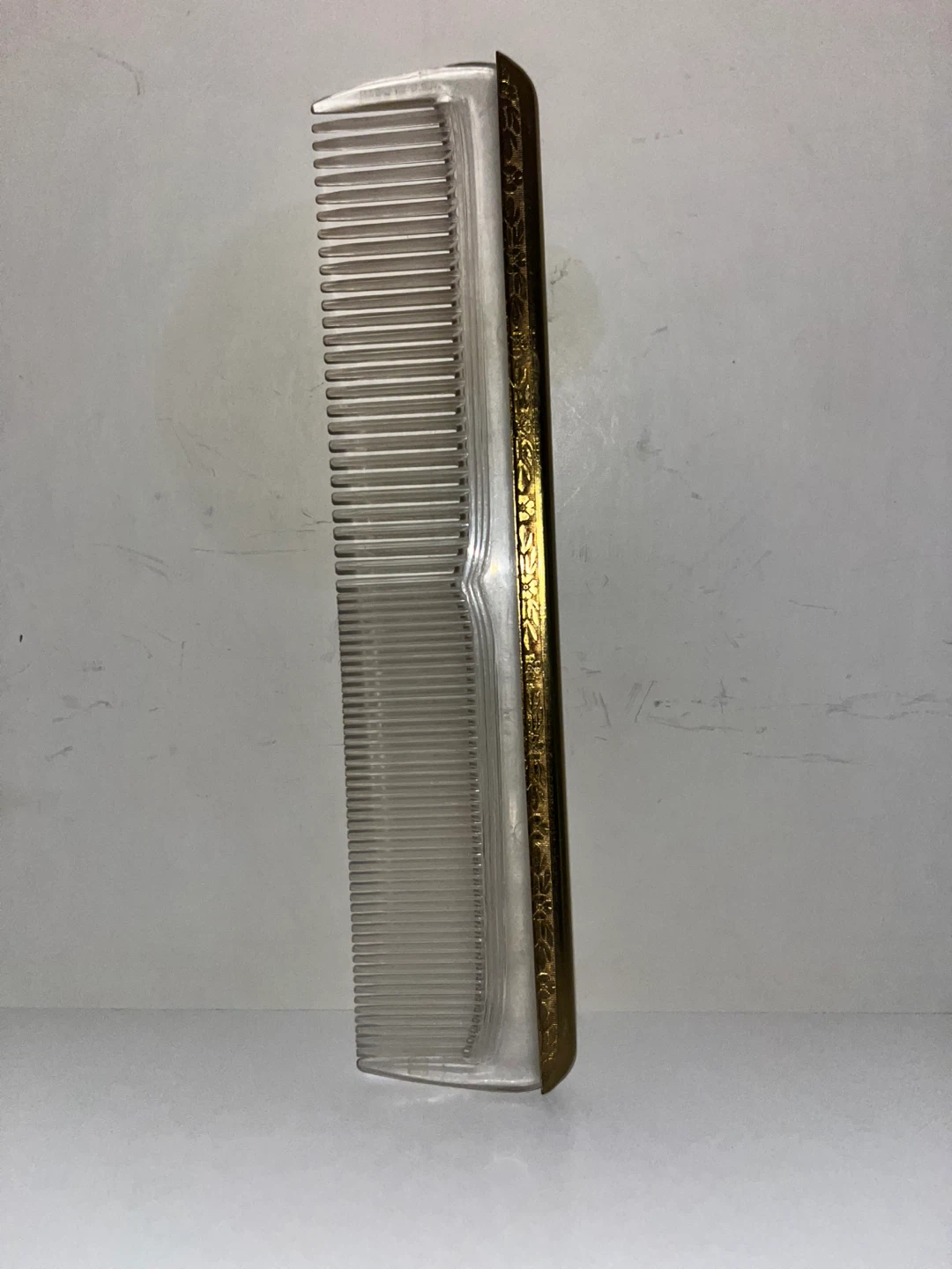 Vintage Clear and Gold Hair Comb - photo 5
