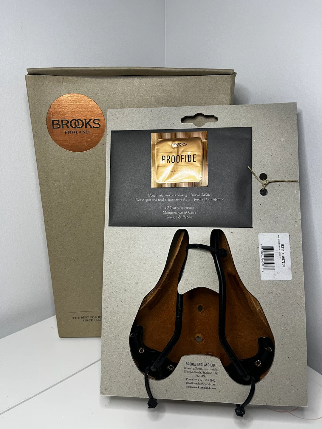 Brooks England B17 Standard Bicycle Saddle - Honey - photo 2