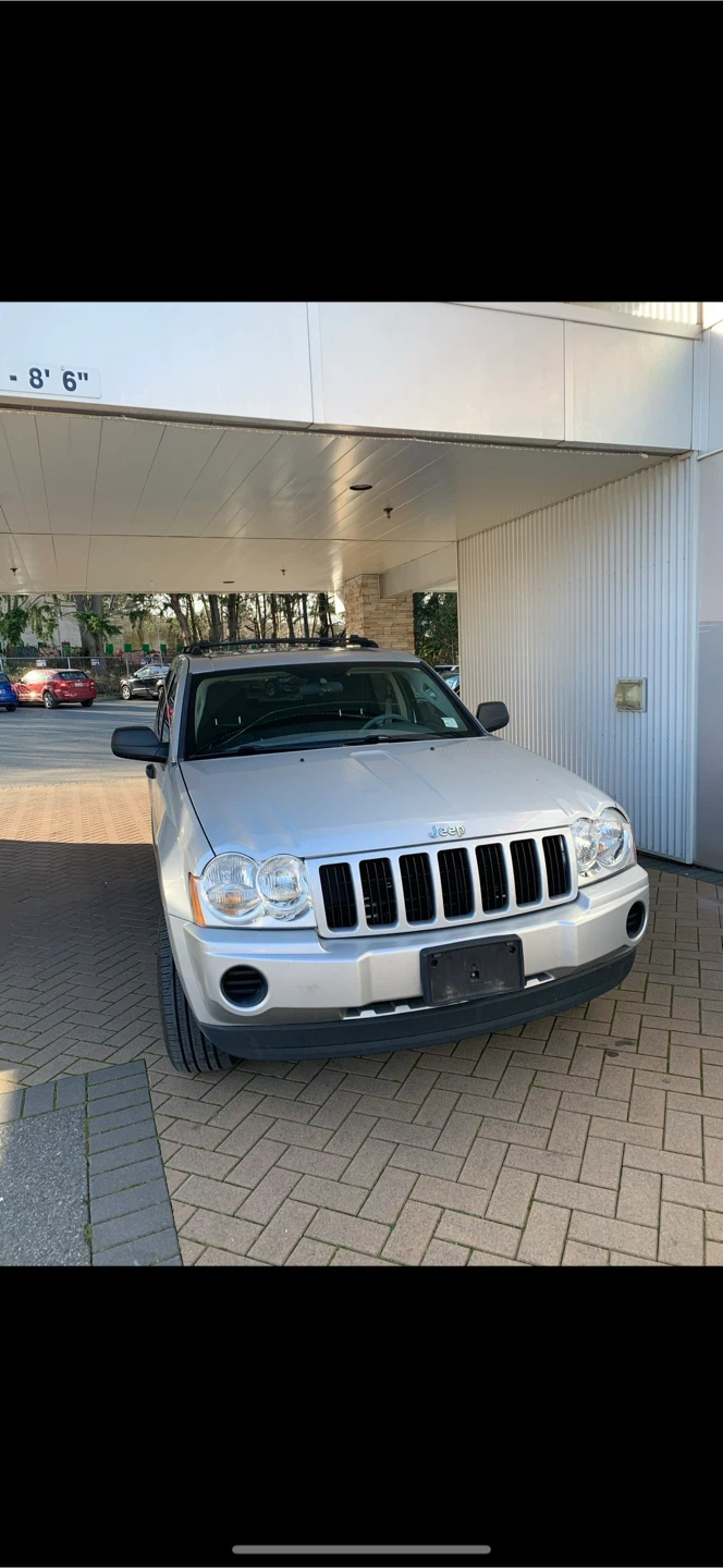 Silver Jeep SUV