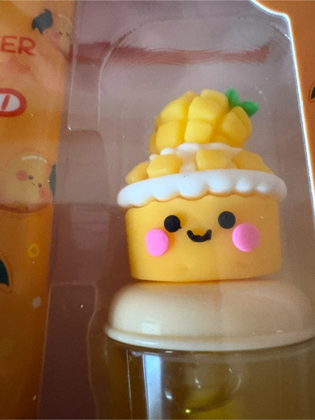 Cute Lover Mango Hand Cream and Lip Gloss Set - photo 3