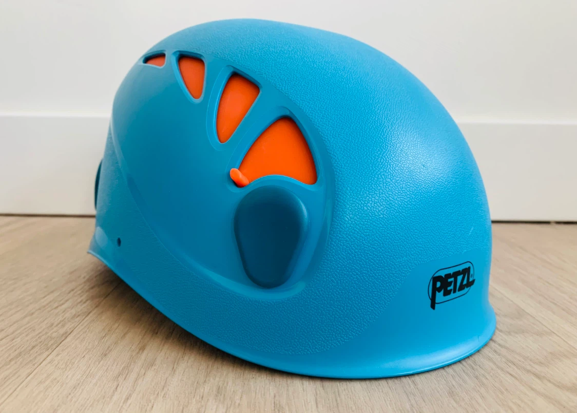 Petzl Elios Climbing Helmet (size S/M)