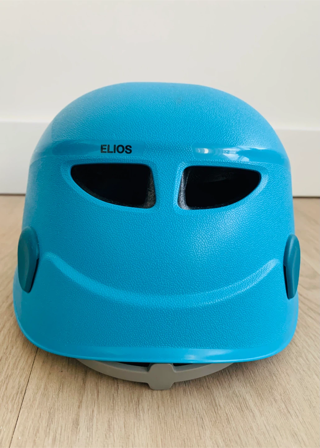 Petzl Elios Climbing Helmet (size S/M) - photo 2