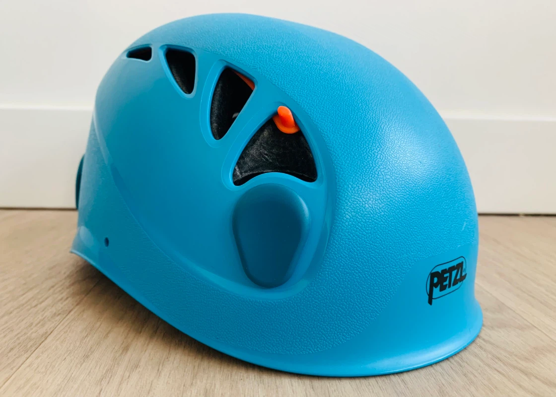 Petzl Elios Climbing Helmet (size S/M) - photo 4
